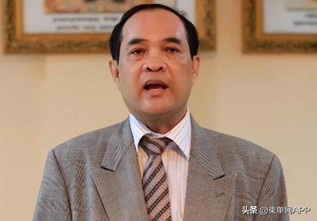 柬埔寨外交部：9个大使馆要求营救被困公民